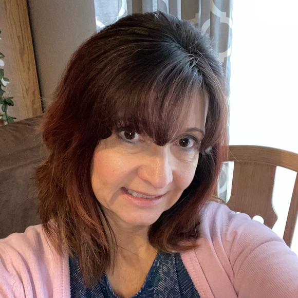 Meet your Posher, Donna - Picture 5 of 8